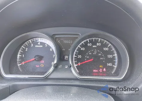 2019 Nissan Versa 1.6 Sv z USA, uszkodzony, nr VIN 3N1CN7AP2KL835741